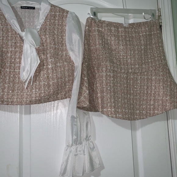 SHEIN - 2 piece tweed skirt set. - Picture 5 of 5